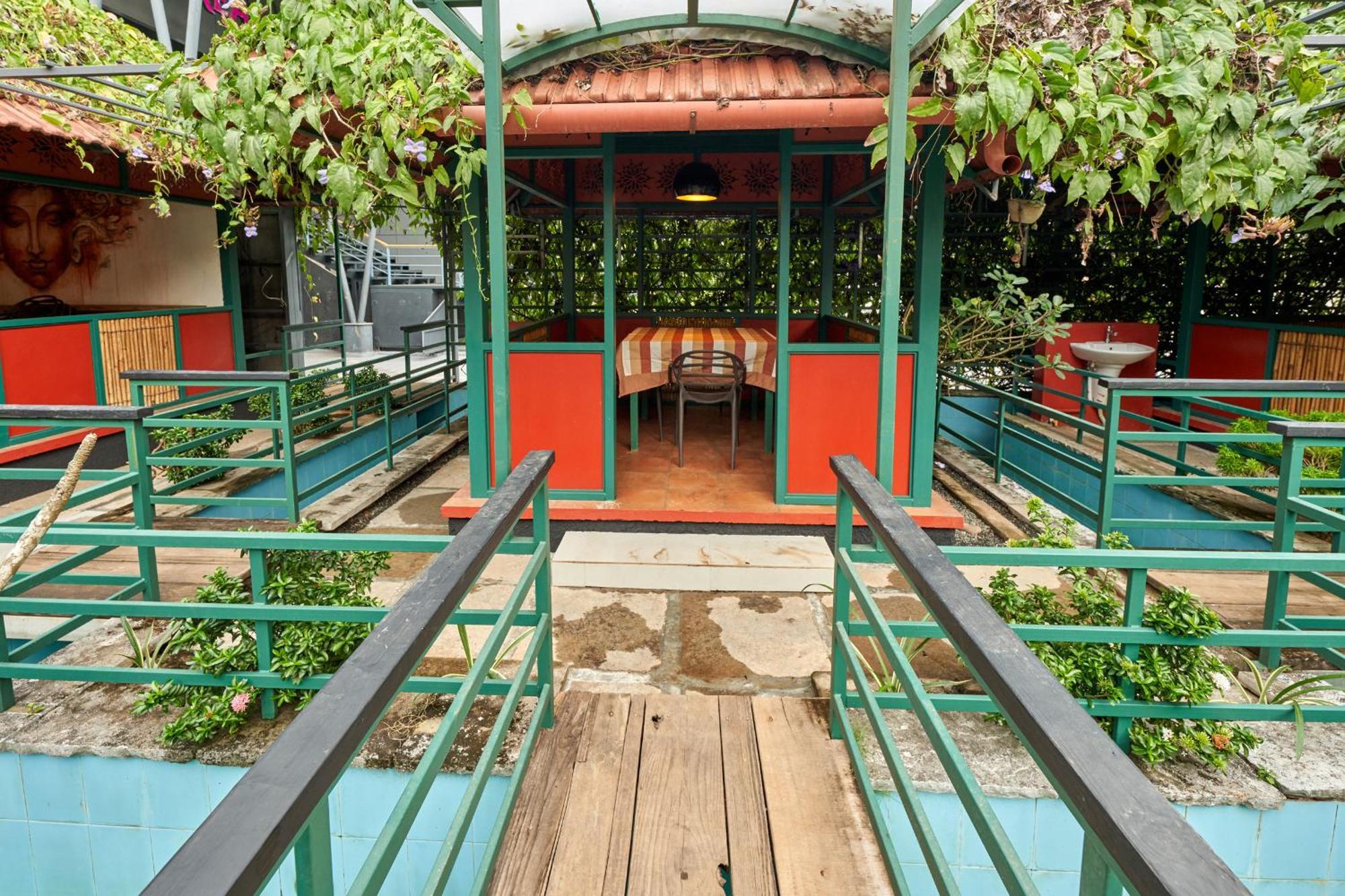 Vidya Residency Hotel Thrissur Exterior photo